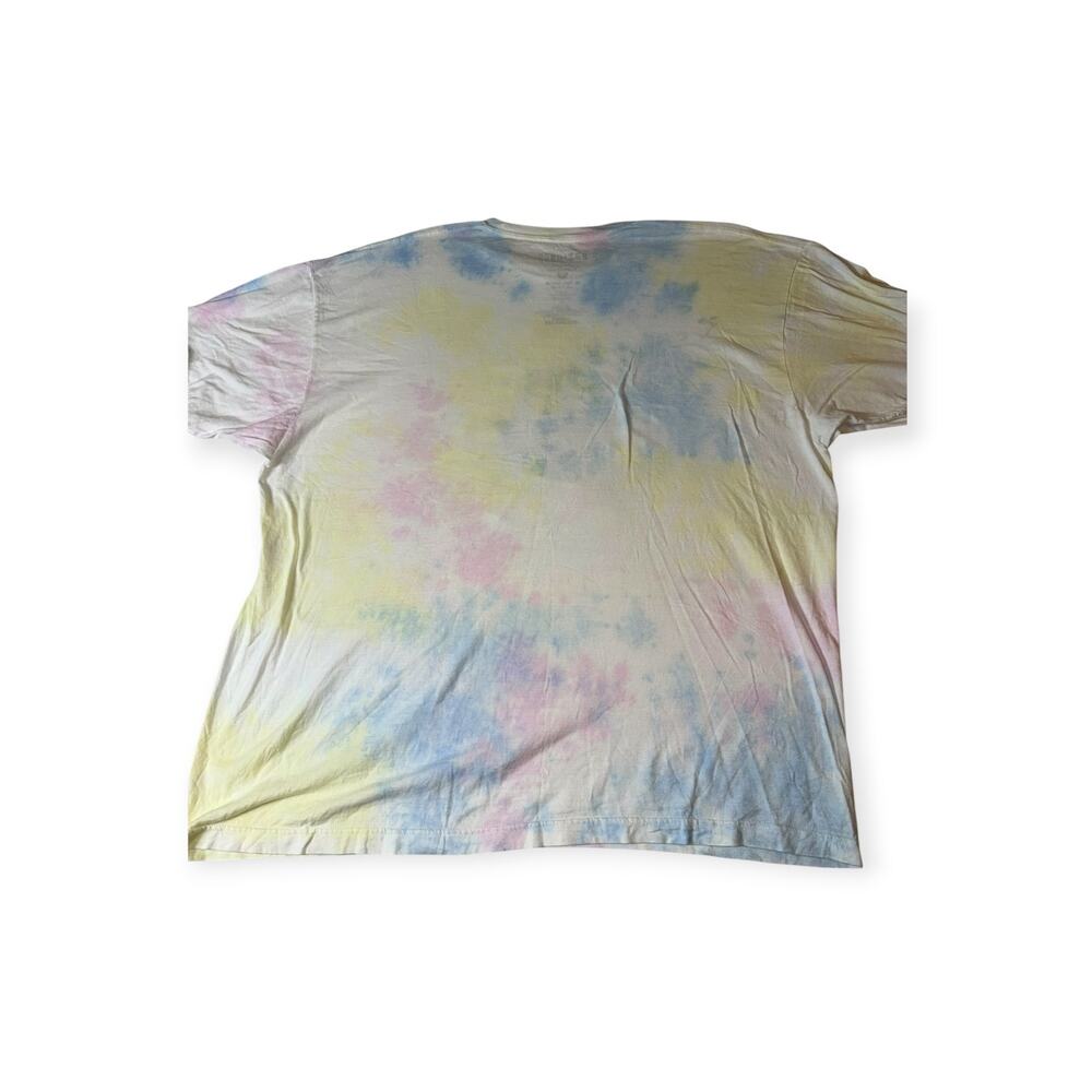 BoxLunch Sanrio Hello Kitty and Friends Attach of Titan Tie Dye T-Shirt Men's XL - Picture 3 of 6